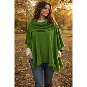 Cashmere House 100% Cashmere Poncho Shawl Kelly Green Fringe Soft Wrap S/M